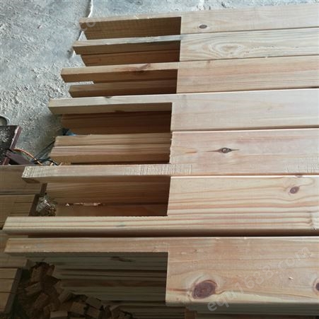 亿展木业建筑木材 建筑垫木止退器 原木加工 工程施工 室外