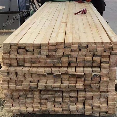 工地木方亿展木业 建筑方木条 白松材质硬度高 安装简便